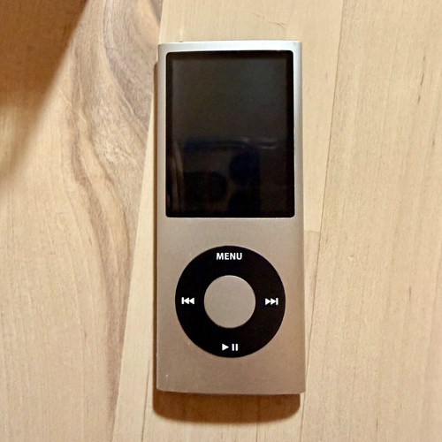 Apple ipod nano generation - nano,, 4.